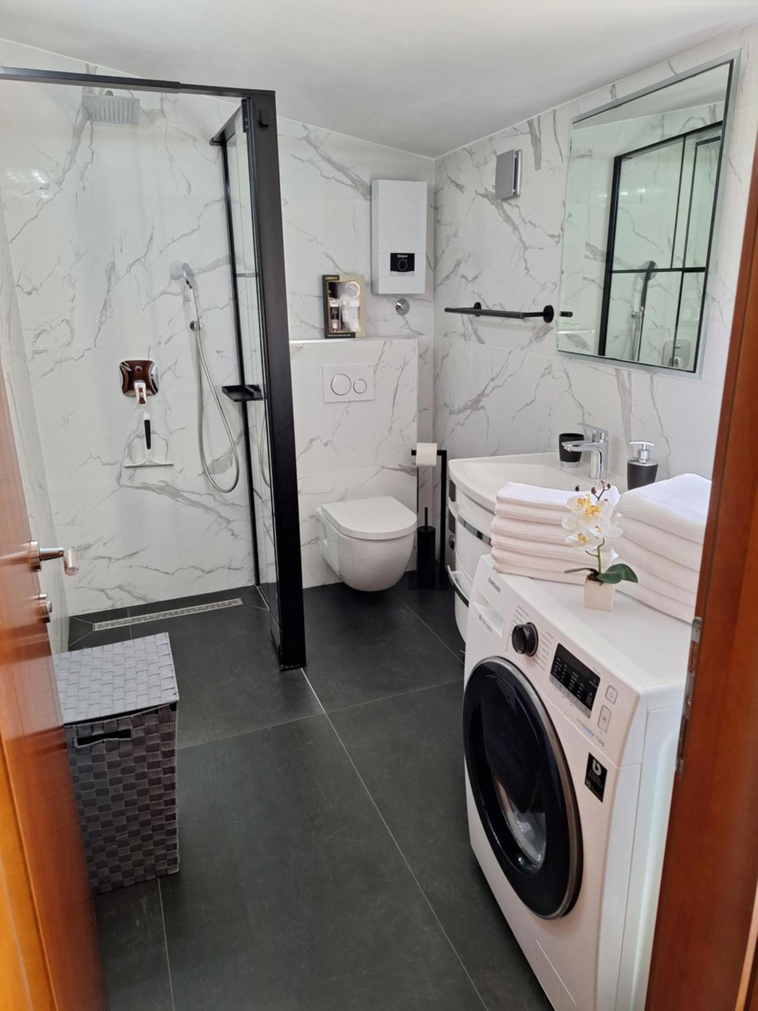 Luxury Penthouse Roberta Apartamento Primošten Exterior foto